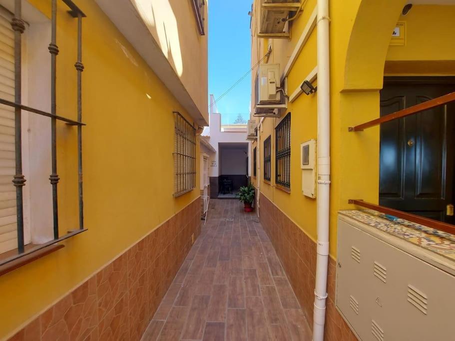 Casa De La Abuela Apartment Malaga Exterior photo